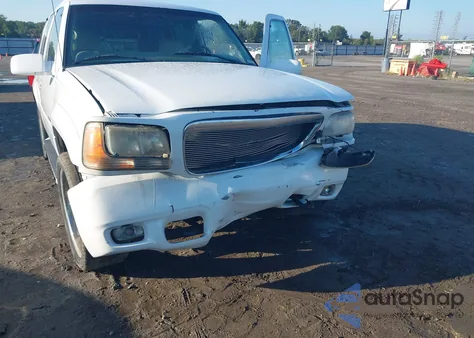 1999 Cadillac Escalade Standard from USA, damaged, VIN 1GYEK13R5XR418506